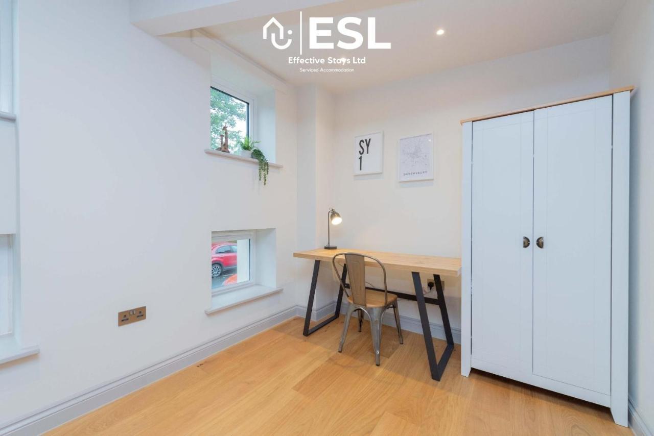 2 Bedroom Church Apartment 5 Mins To Town Centre - Free Parking Shrewsbury Bagian luar foto