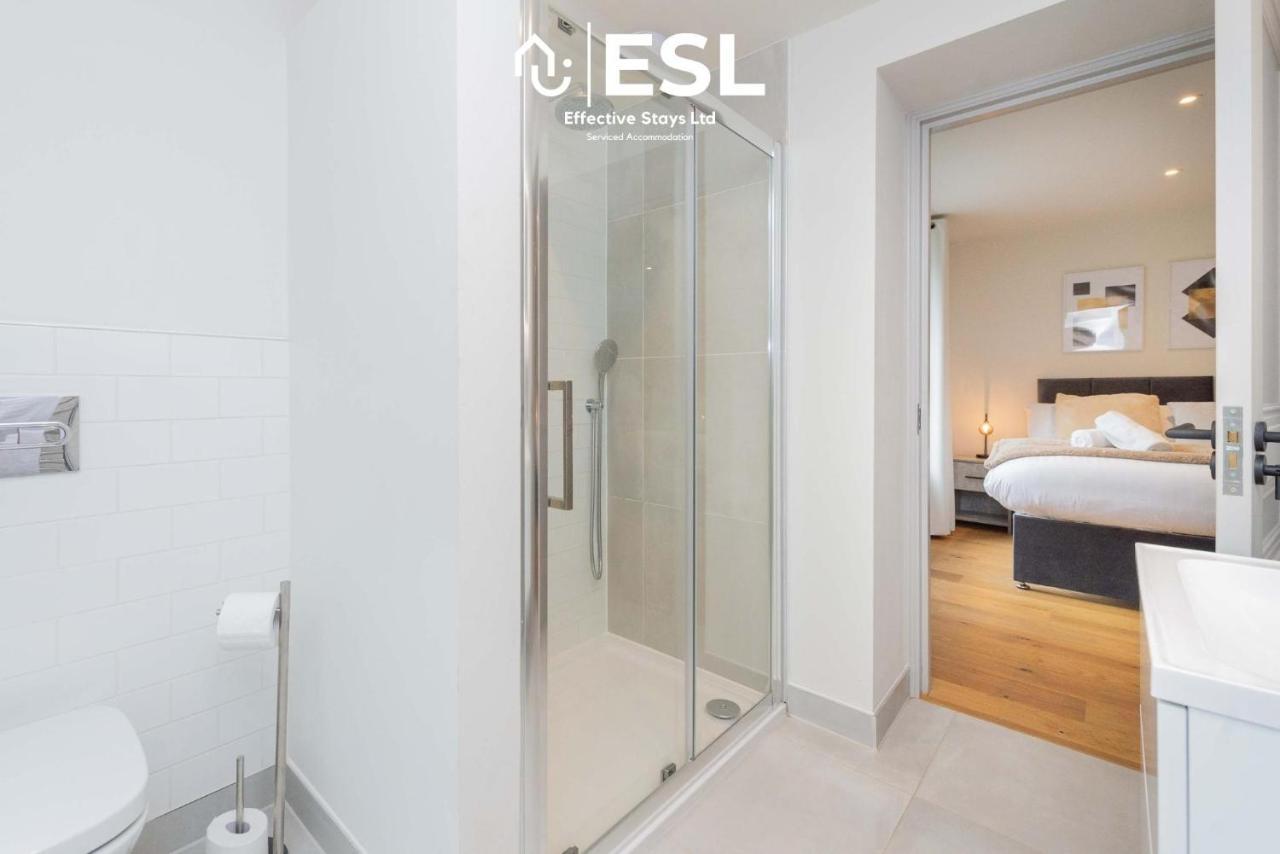 2 Bedroom Church Apartment 5 Mins To Town Centre - Free Parking Shrewsbury Bagian luar foto